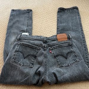 Levi's Straight Leg Jeans in Washed Black Denim